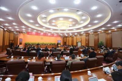 市级人大,人大会议,代表履职,民主监督